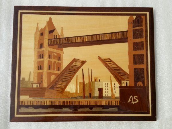 Quadro di Londra  in legno intarsiato