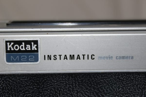 Cinepresa KODAK M22 - Instamatic movie camera - immagine 3