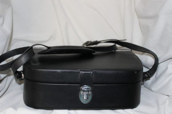 Cinepresa CHINON Sport S-8 - immagine 3