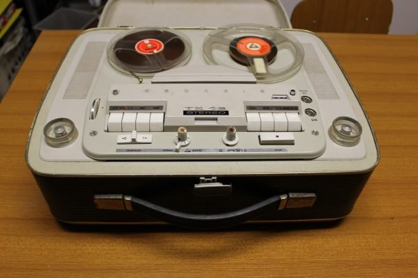 Registratore GRUNDIG TK46