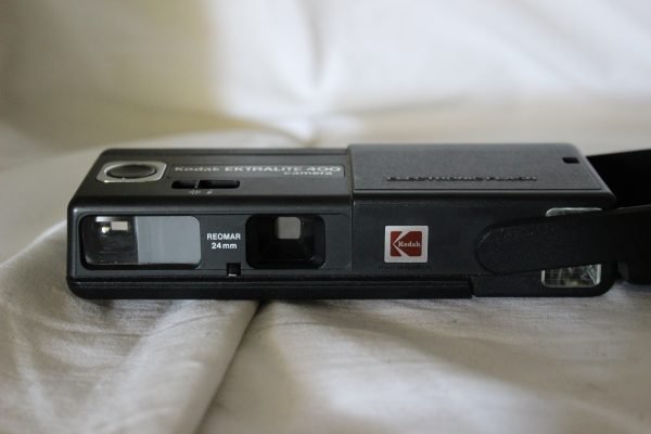 Macchina fotografica KODAK Ektralite 400 - pellicola 110 - immagine 3
