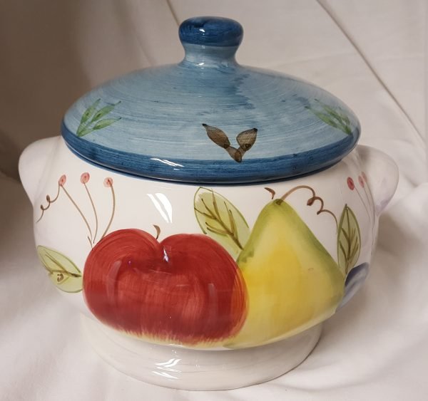 Scatola in ceramica decorativa con coperchio