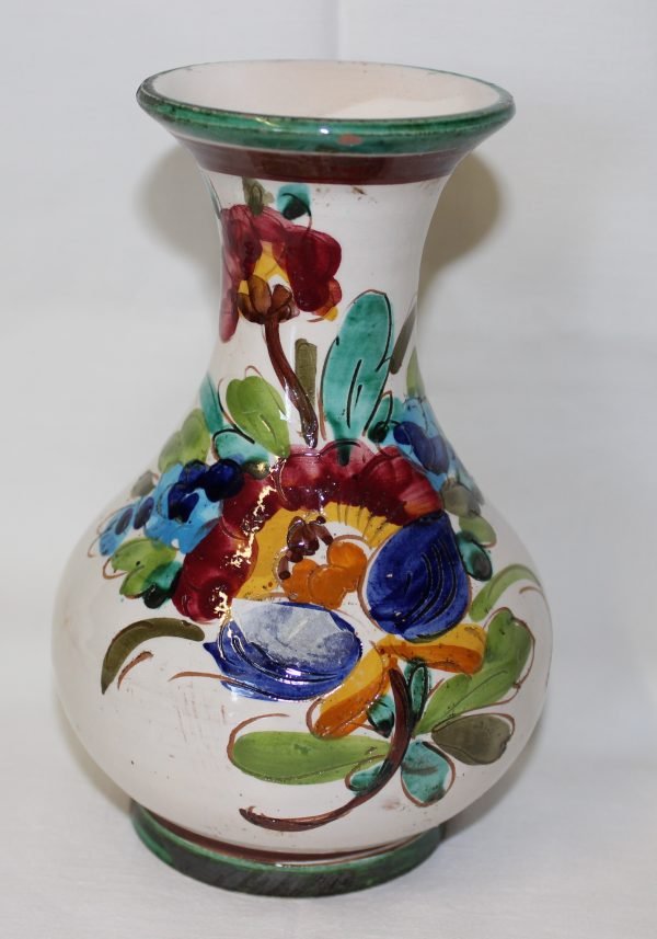 Vaso decorativo in ceramica, disegno a mano. - immagine 2