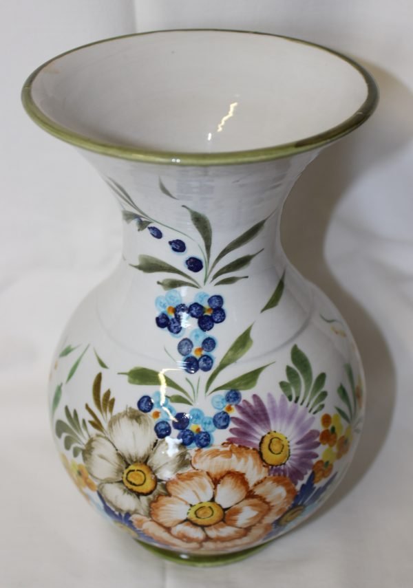 Vaso decorativo in ceramica, disegno a mano. - immagine 2