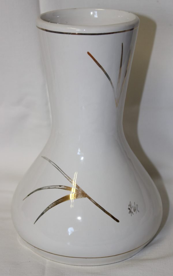Vaso decorativo in ceramica, fatto a mano.