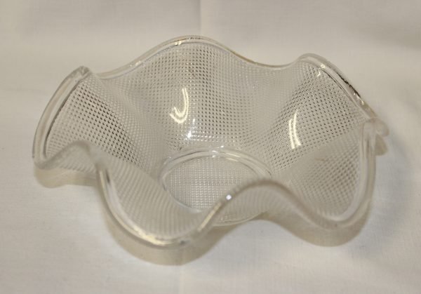 Piatto - bomboniera in vetro.