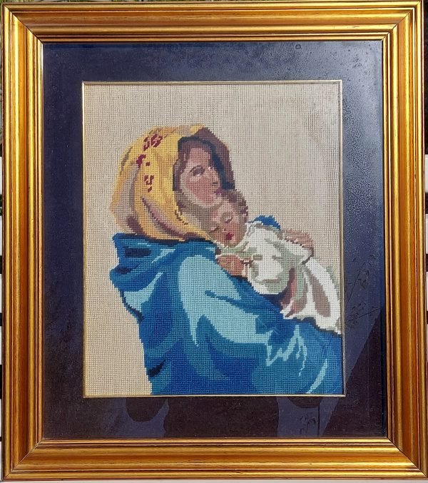 Madonna col bambino di Ferruzzi in stoffa