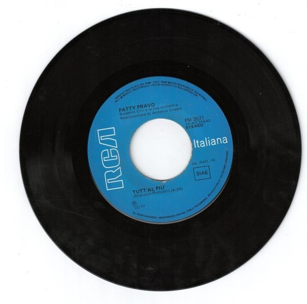 PATTY PRAVO: Tutt'al più  (lato a); Chissà come finirò)(lato b) DISCO 45 GIRI - immagine 3