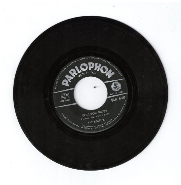 The Beatles  Yellow Submarine(lato a);  Eleanor Rigby(lato b)  vinile 45 giri - immagine 4