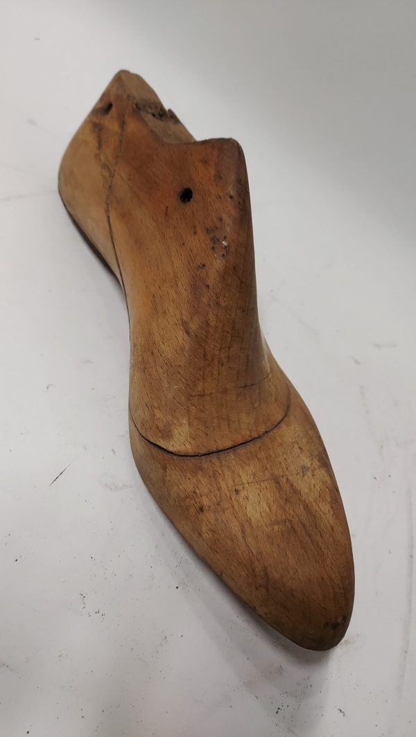 Forma per scarpa sinistra in legno