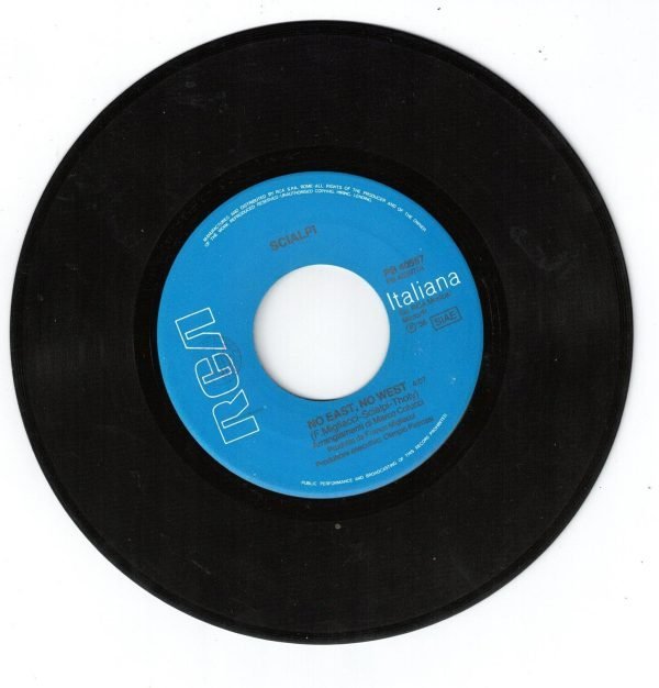 Scialpi  No east, no west(lato a);  Cry - la voce dentro(lato b) - immagine 3