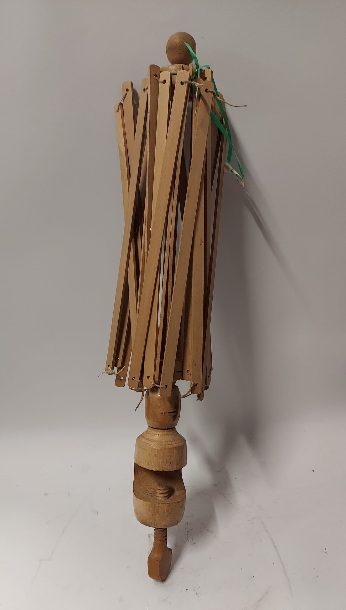 Arcolaio filarino dipanatore
