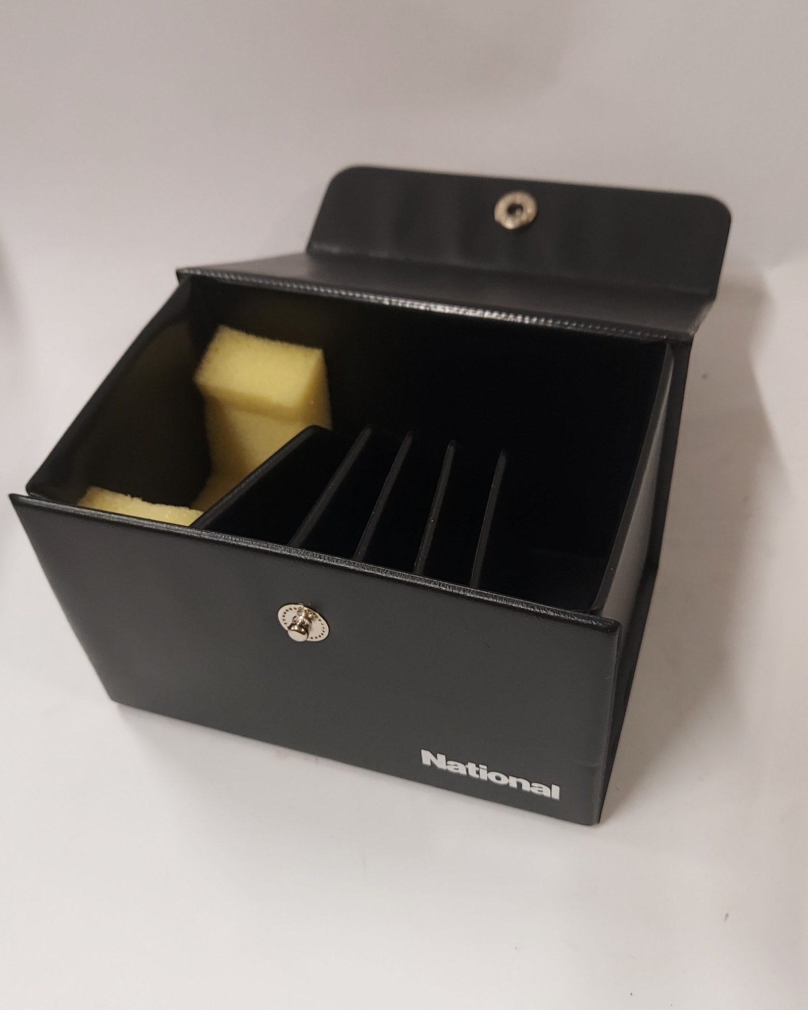 Accessori per obiettivi fotografici con custodia National - immagine 3