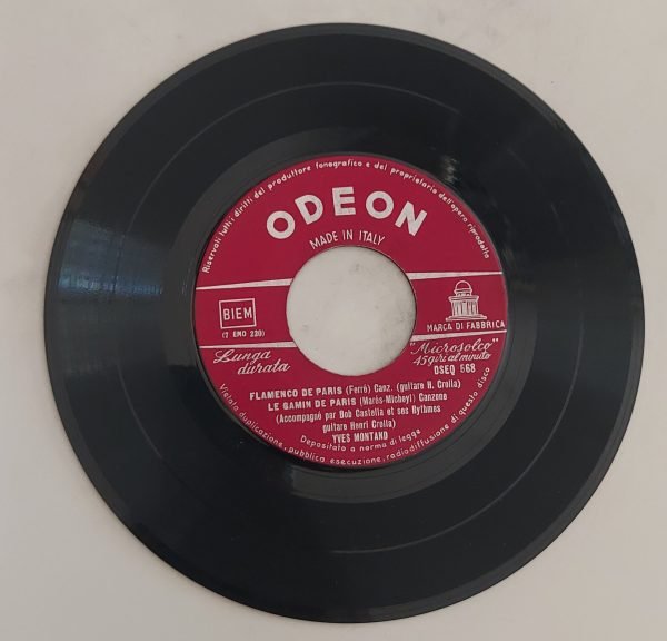 Yves Montand -  Vol. IV  Les Feuilles mortes- C'est si bon(lato a);  Flamenco de Paris-La gamin de Paris (lato b)  45giri - immagine 4
