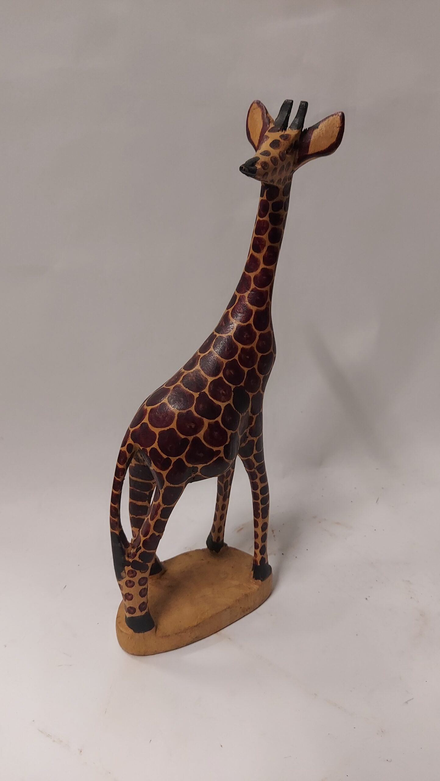 Giraffa in legno