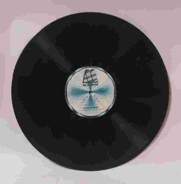 Stevie Wonder :  Hotter than july  -  vinile 33 giri - immagine 5