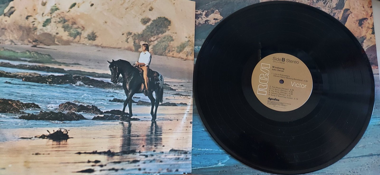 John Denver :  Windsong   (33 giri) - immagine 4