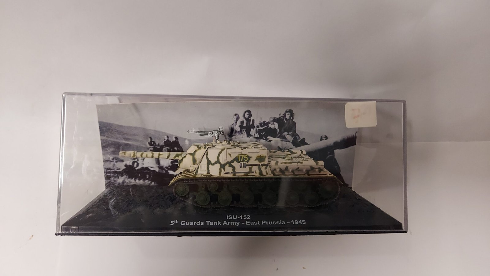 Modellino carro armato ISU 152