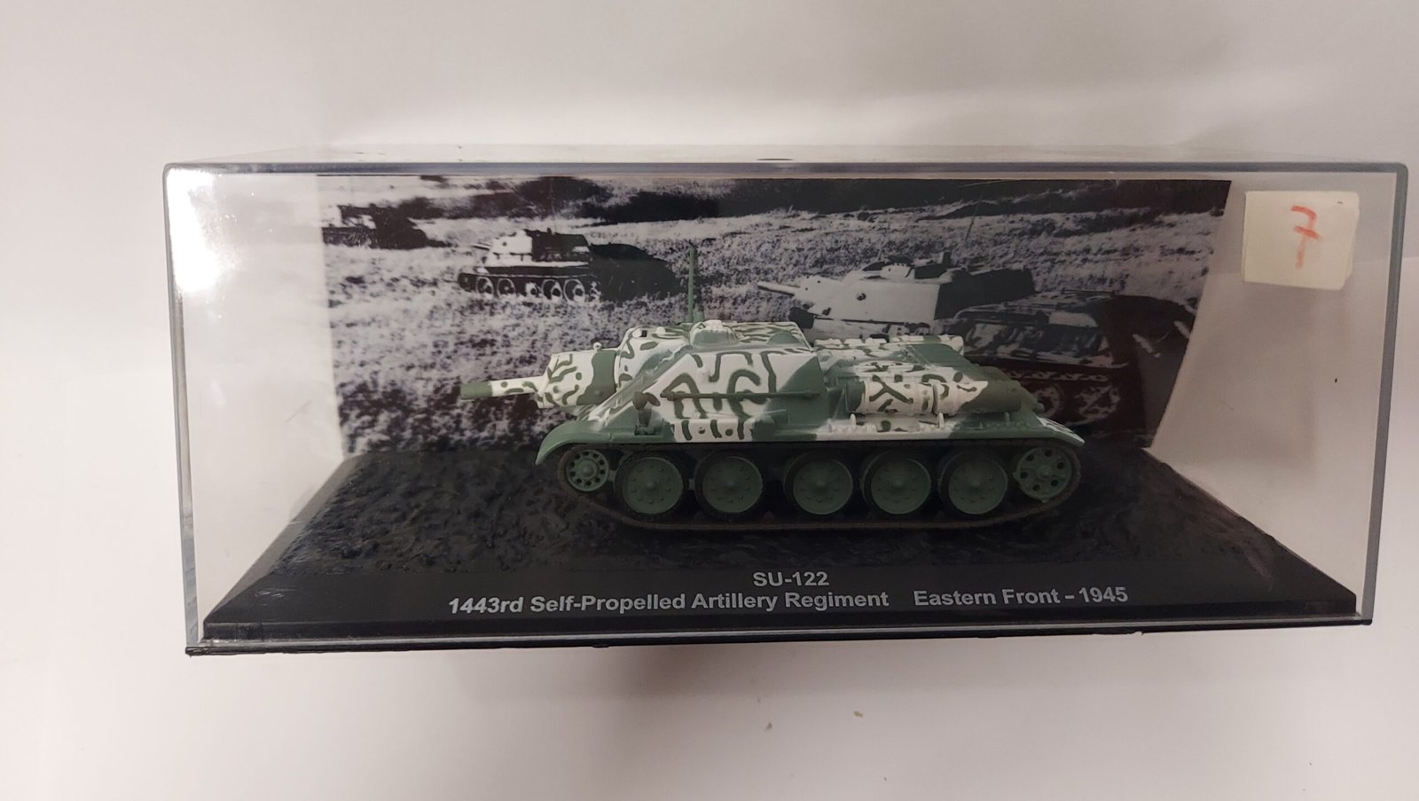 Modellino carro armato SU-122 1443rd Self Propelled ARTILLERY REGIMENT