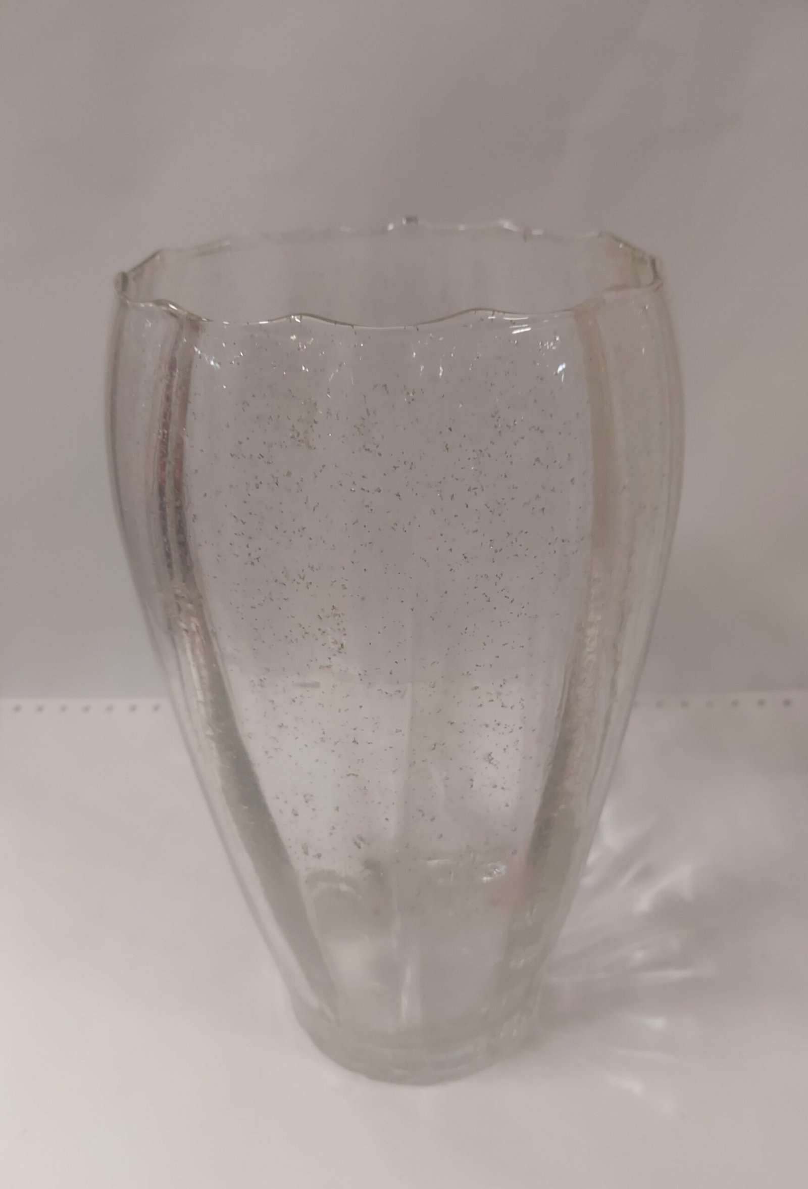 Vaso in vetro, modello alboino